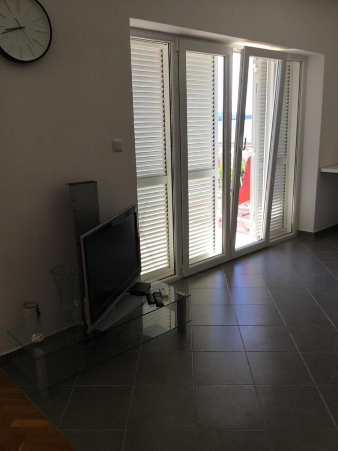 Apartments More بيروفاتش المظهر الخارجي الصورة